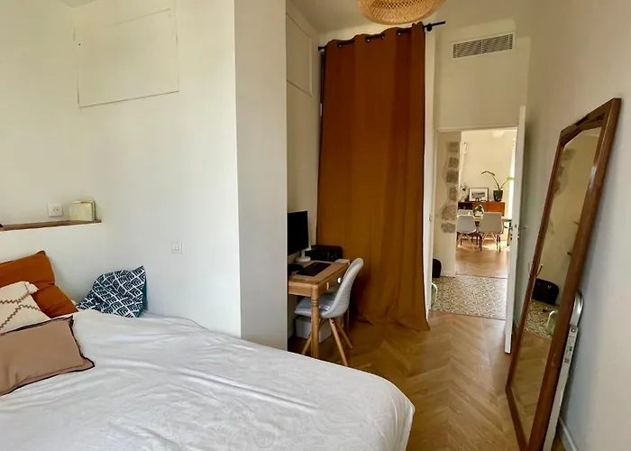 Apartamento Bright, Spacious 2 Bedroom Apartment, Walk To & Old Town