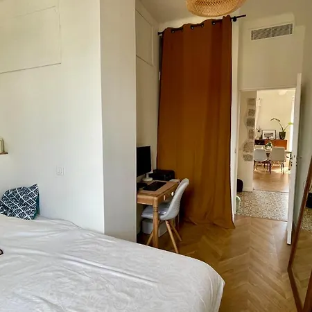 Appartement Modern & Bright 2 Bedrooms - Center